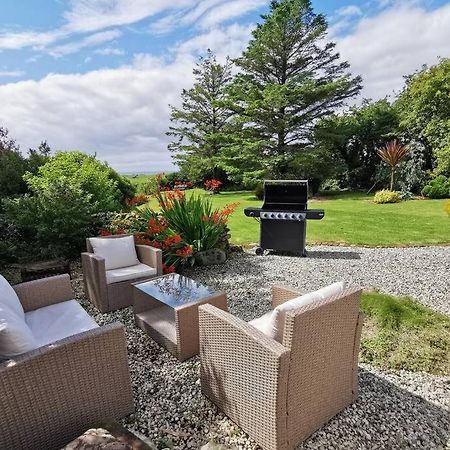 Villa Cosy, Coastal Retreat With A Large Garden à Monreith Extérieur photo