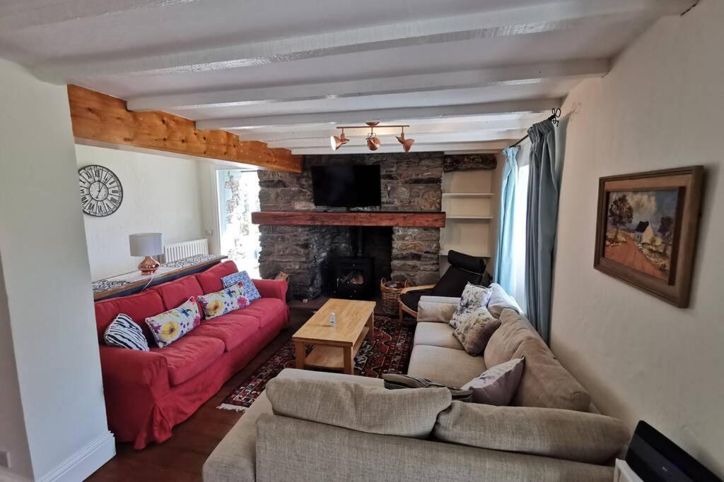 Villa Cosy, Coastal Retreat With A Large Garden à Monreith Extérieur photo